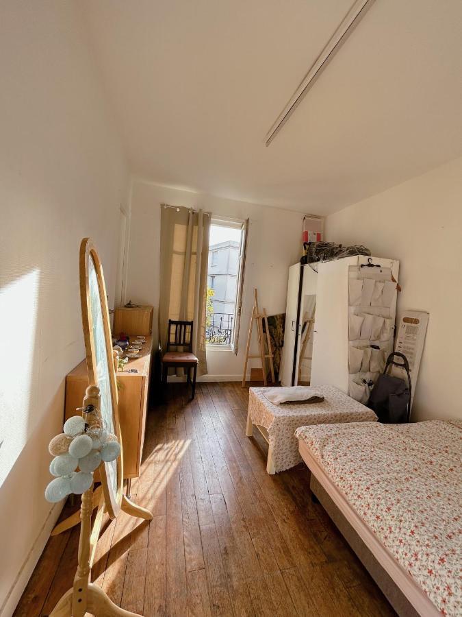 Room Private Next To Train B 100Meter, Easy Go To Centre Ville, Not Whole Appartement Cachan Eksteriør billede